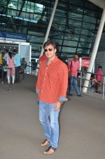 Vivek Oberoi leave for Great Grand masti shoot in Gujarat on 30th June 2015